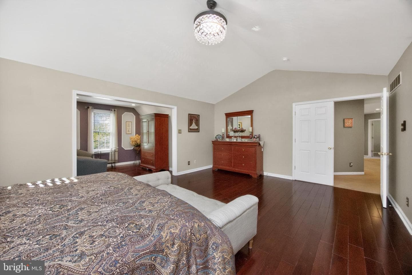 17 Oneida Court photo 26