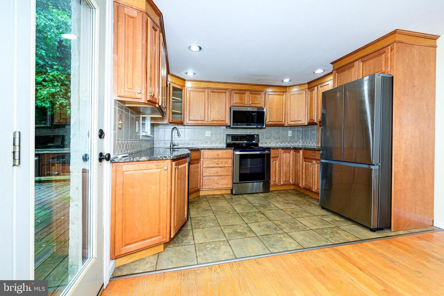1304 Sherwood Drive photo 17