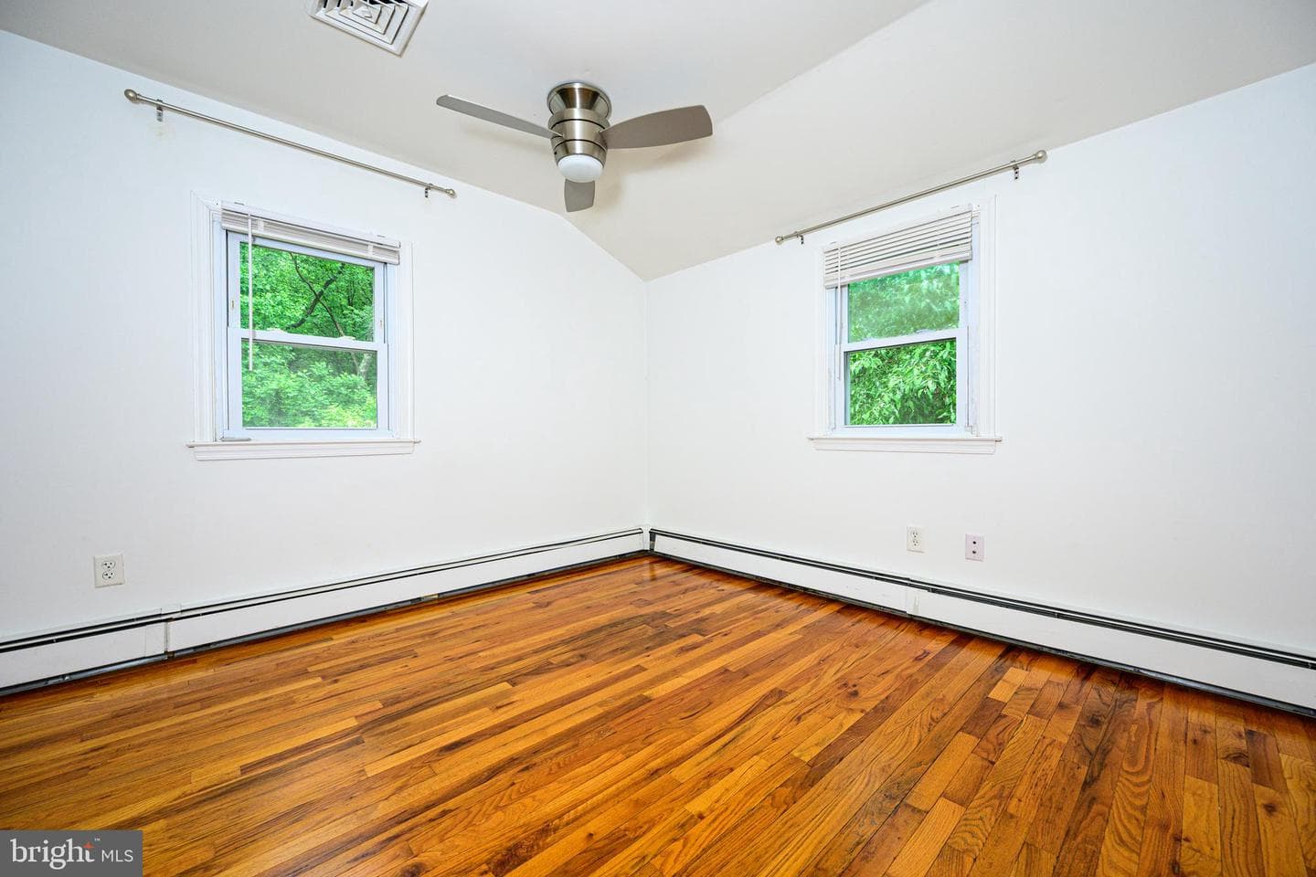 1304 Sherwood Drive photo 31