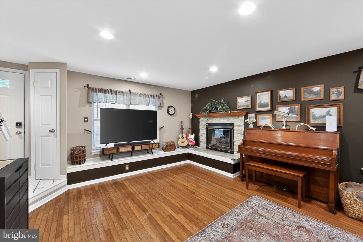 46 Rampart Drive photo 4