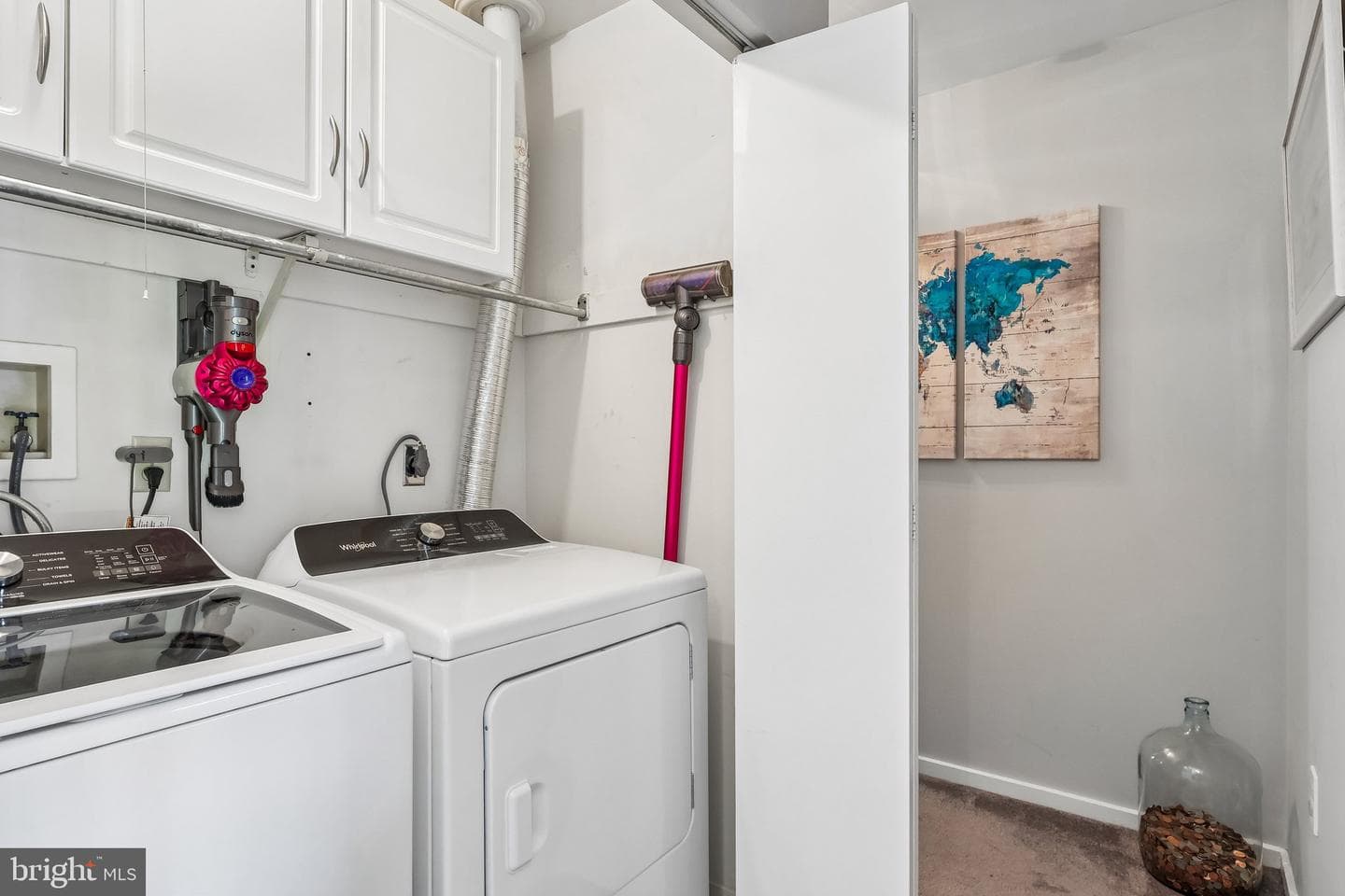 460 Lynetree Drive #21-C photo 32
