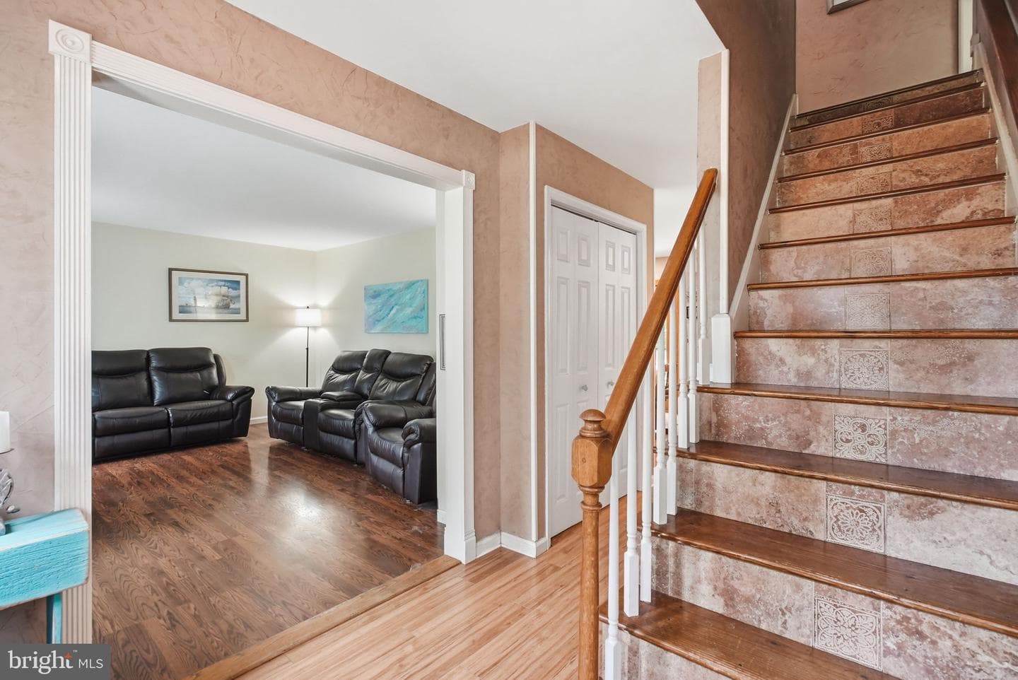 789 Ware Circle photo 6