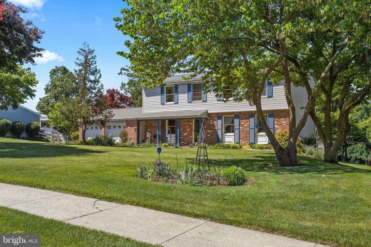 914 Sage Road photo 1