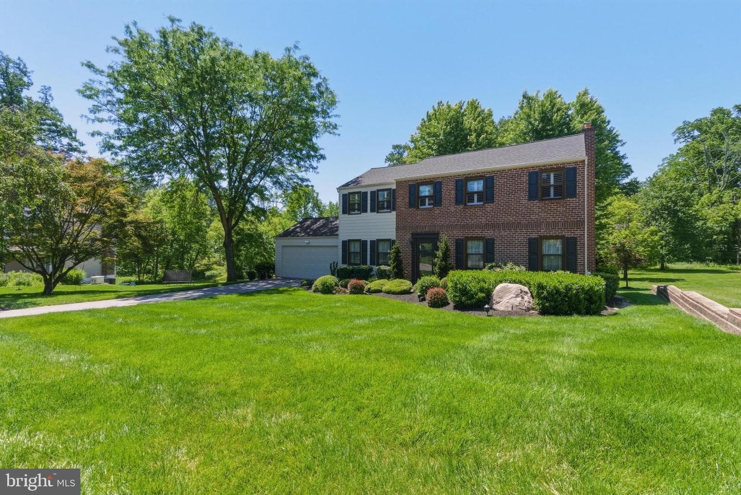 716 Wilson Circle photo 2