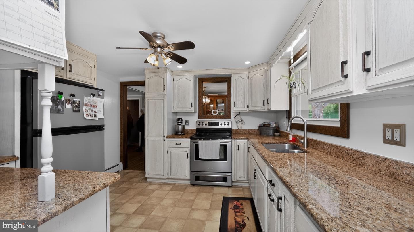 358 Lammey Rd photo 3