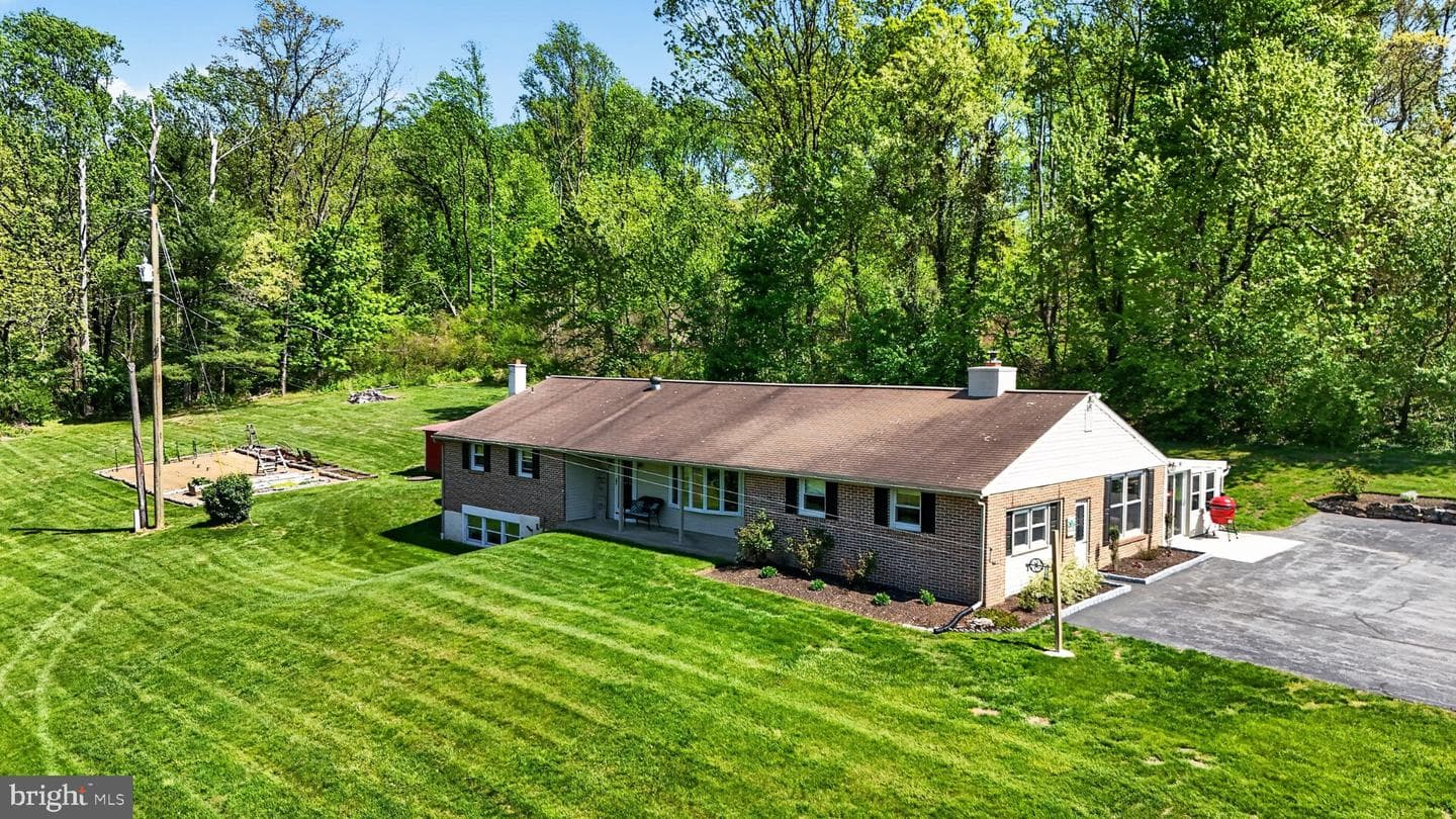 358 Lammey Rd photo 5