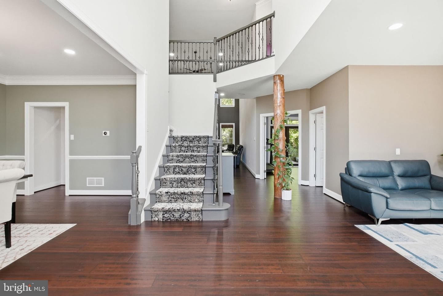 1344 Brownsville Road photo 4