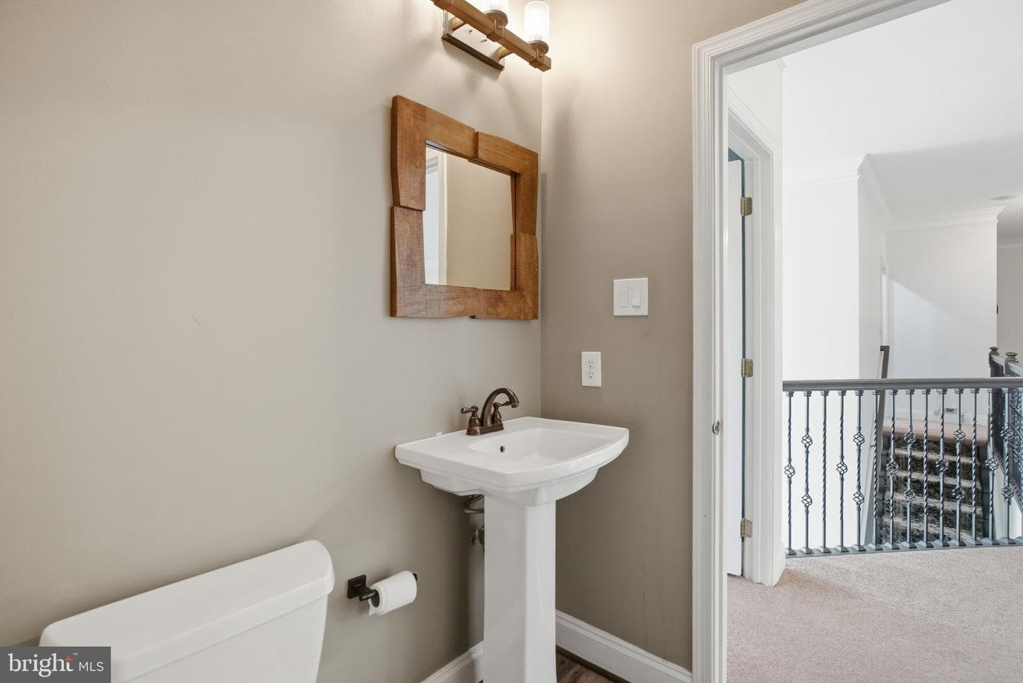 1344 Brownsville Road photo 46