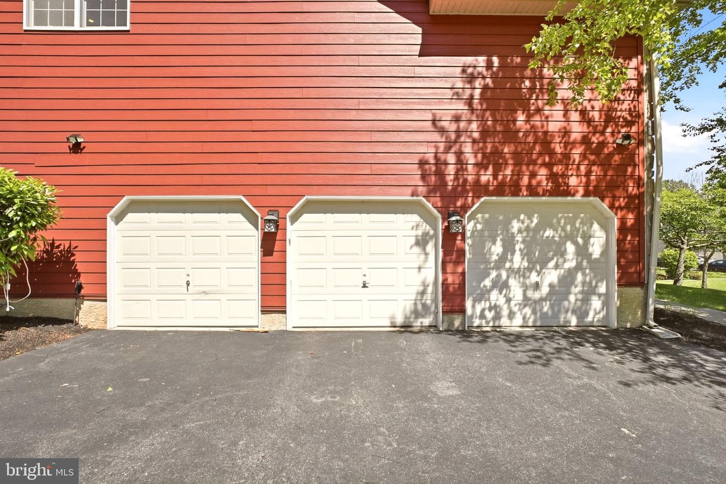 1344 Brownsville Road photo 64