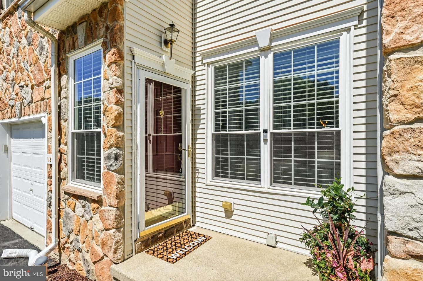 121 Forelock Court photo 2