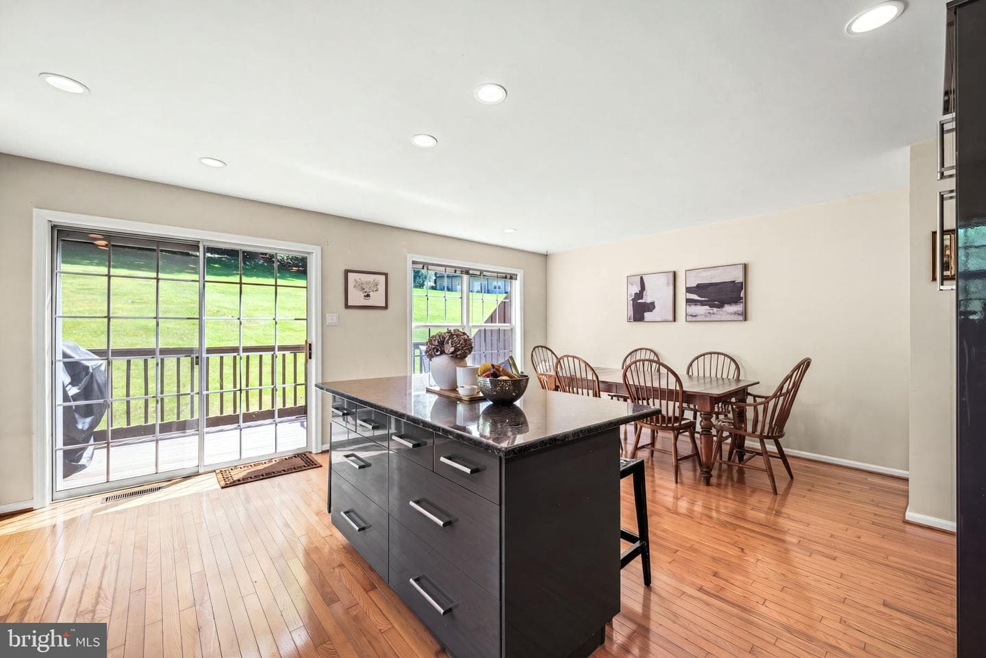 822 Brettingham Court #909 photo 14