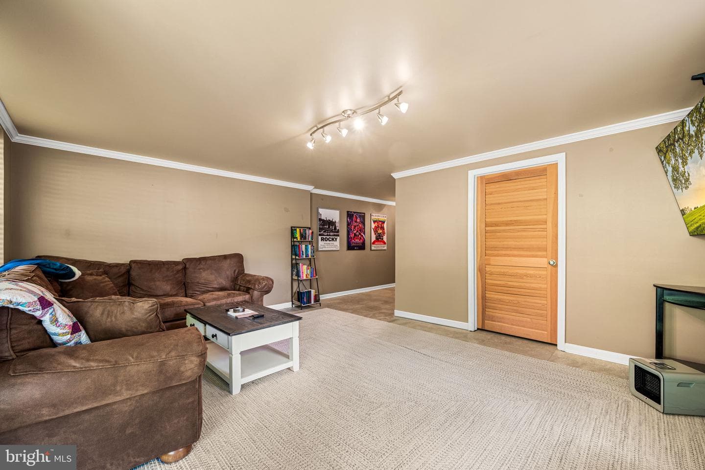 822 Brettingham Court #909 photo 31