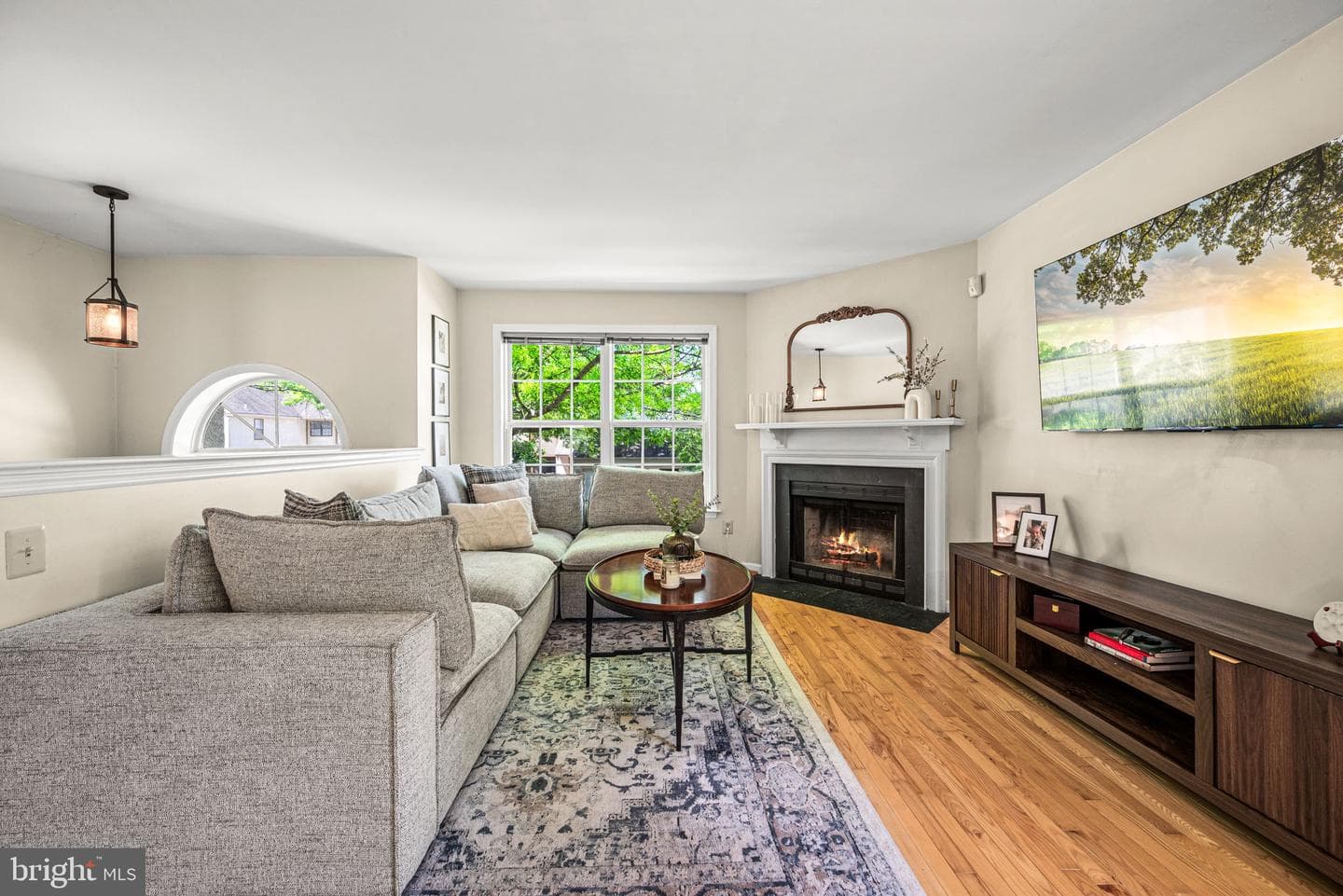 822 Brettingham Court #909 photo 6