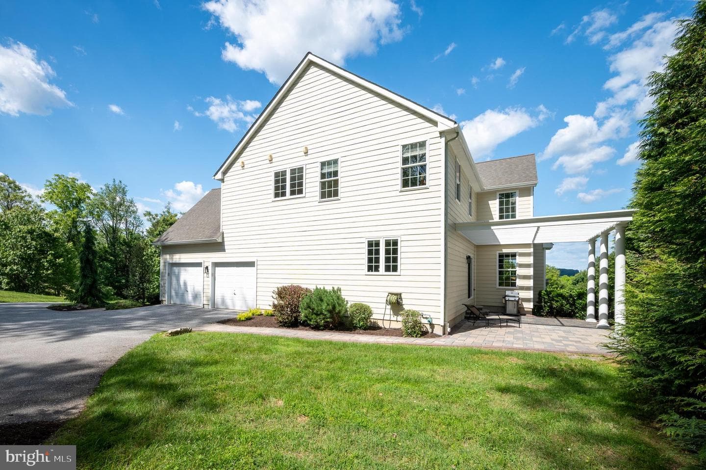 104 Pennfield Drive photo 5