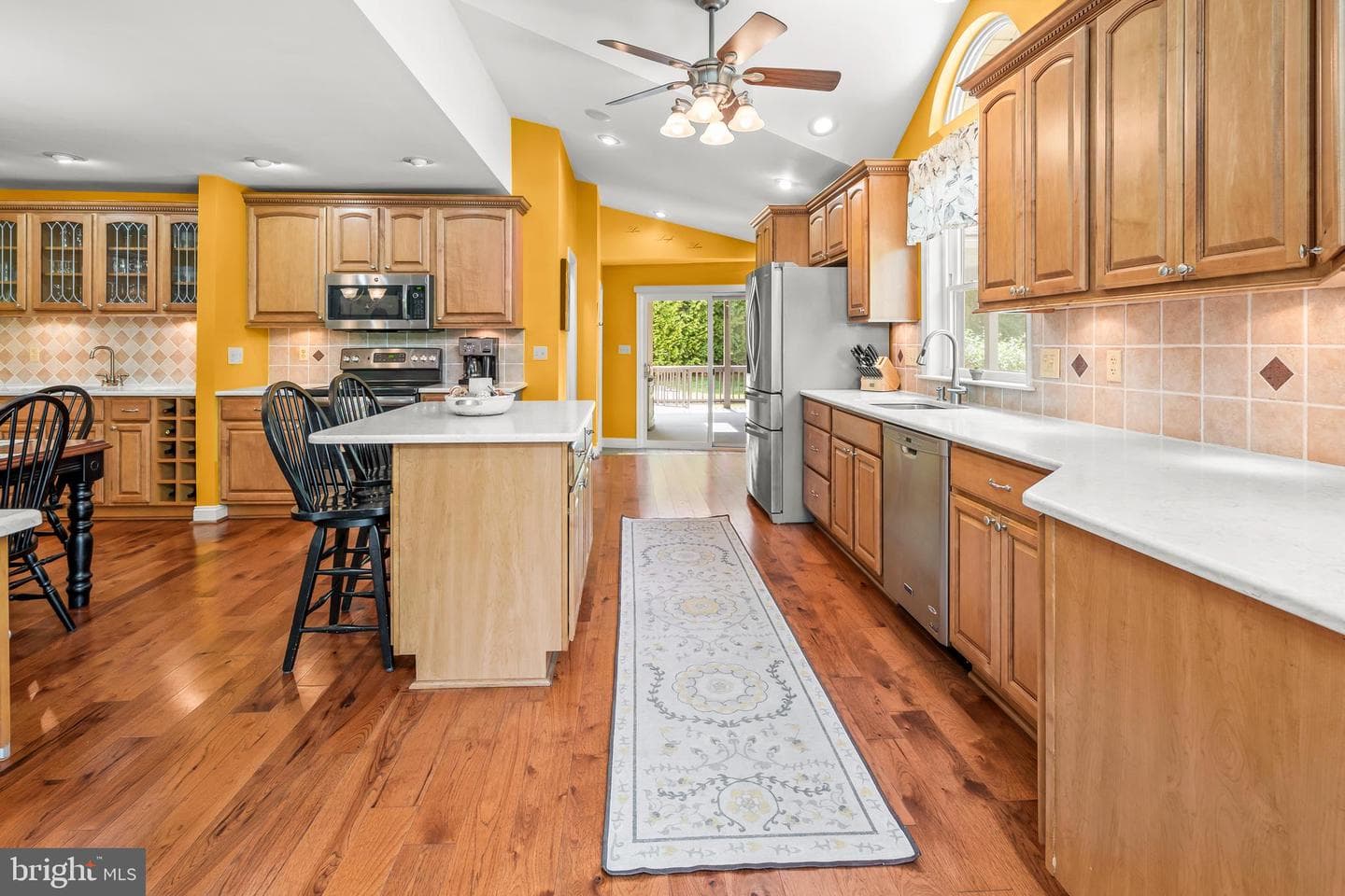 1109 Edward Lane photo 17