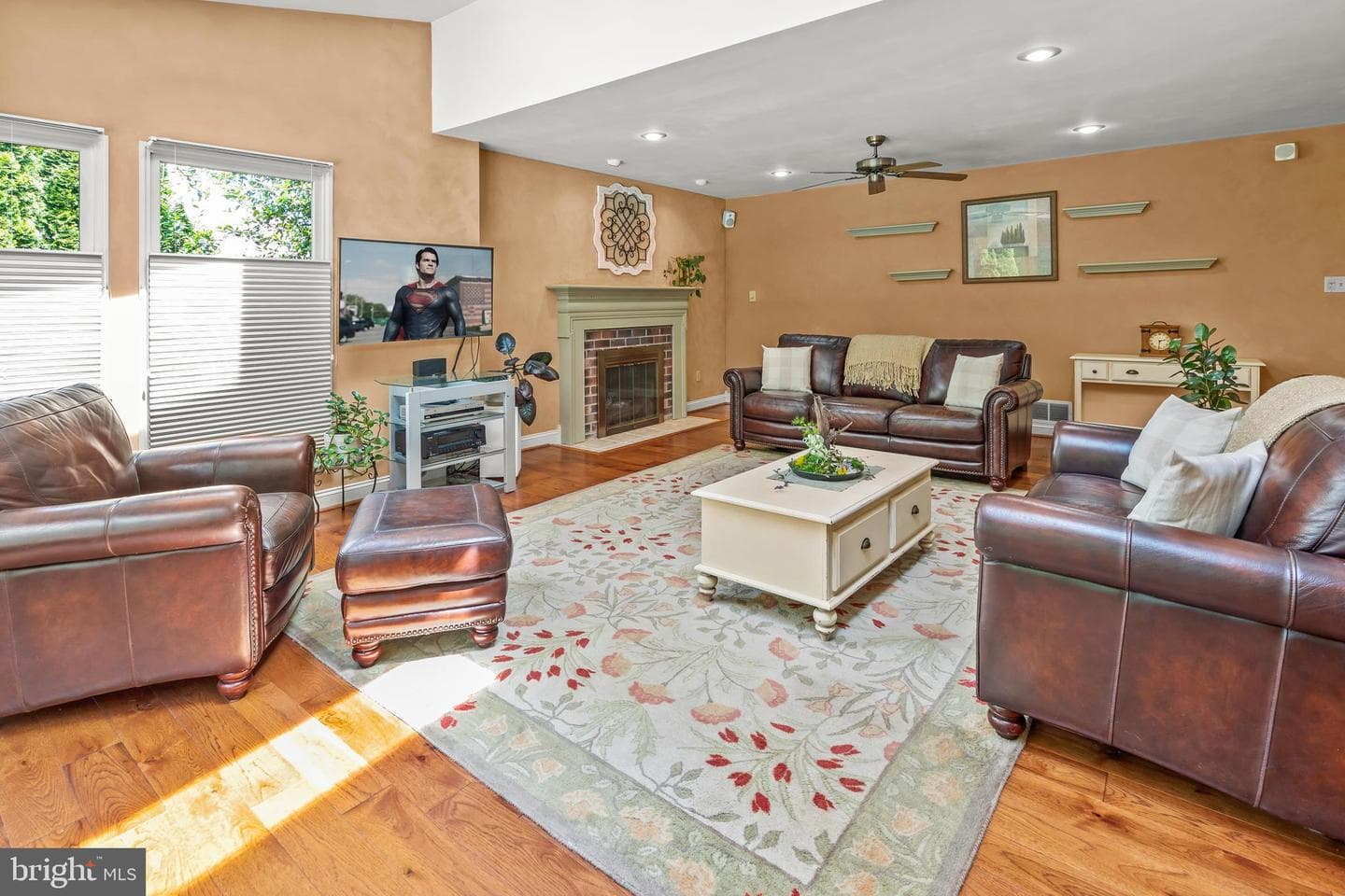 1109 Edward Lane photo 23