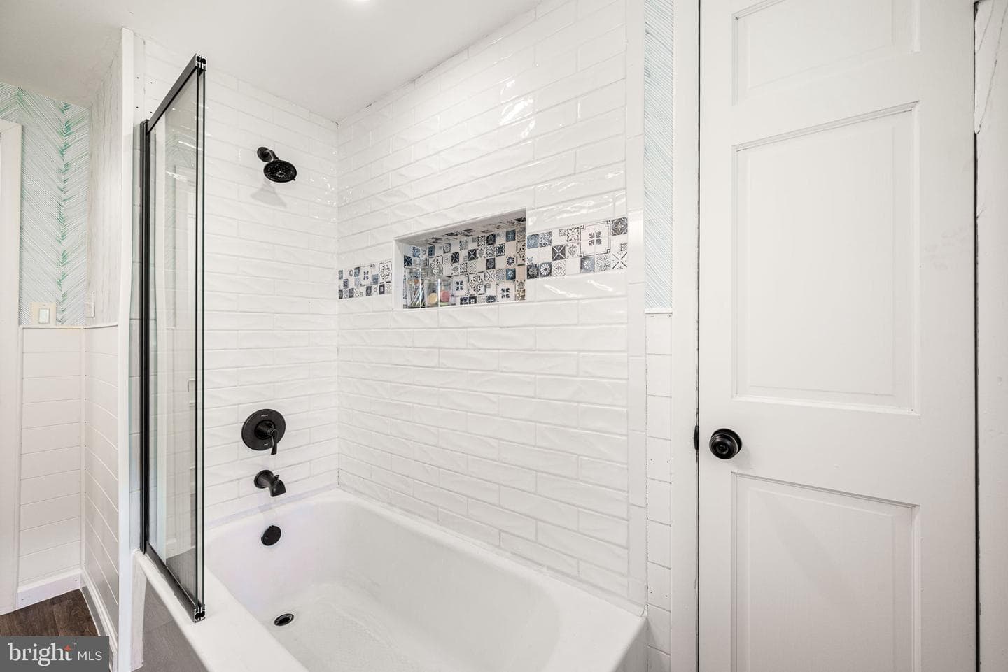 1068 Ebelhare Road photo 15