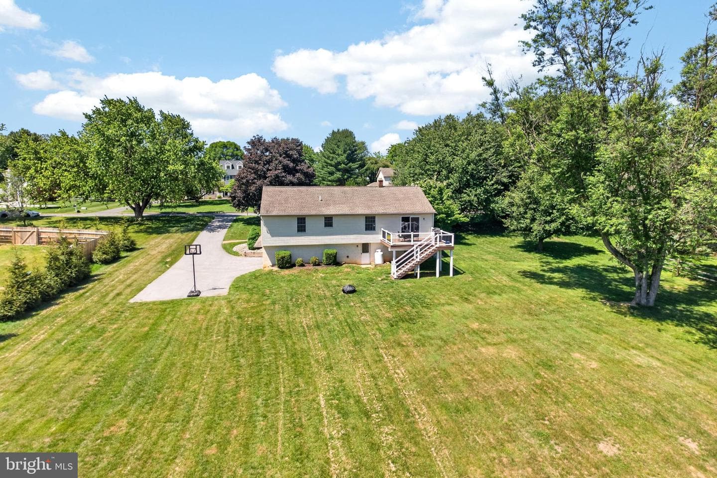 21 Berkley Drive photo 30