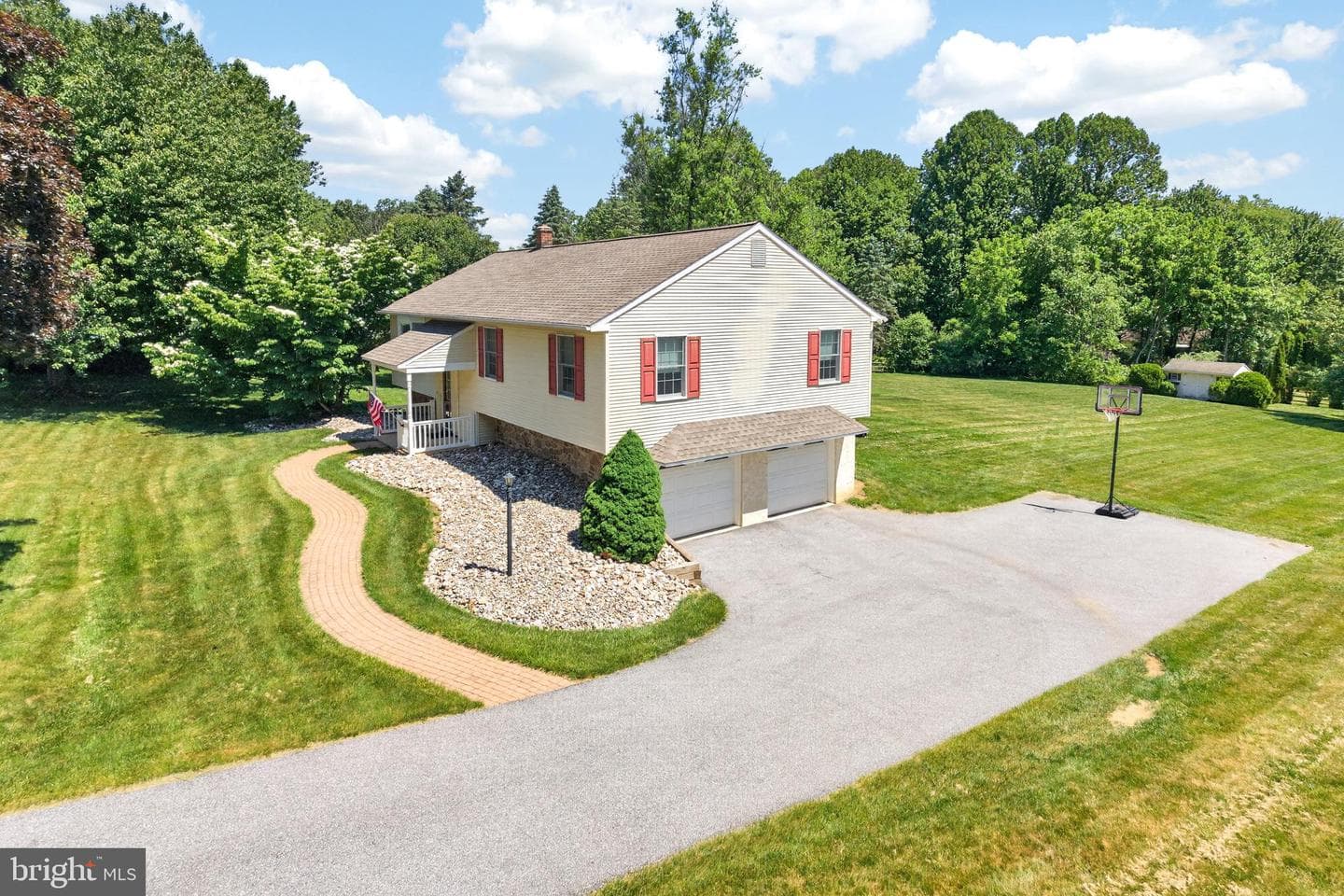 21 Berkley Drive photo 33