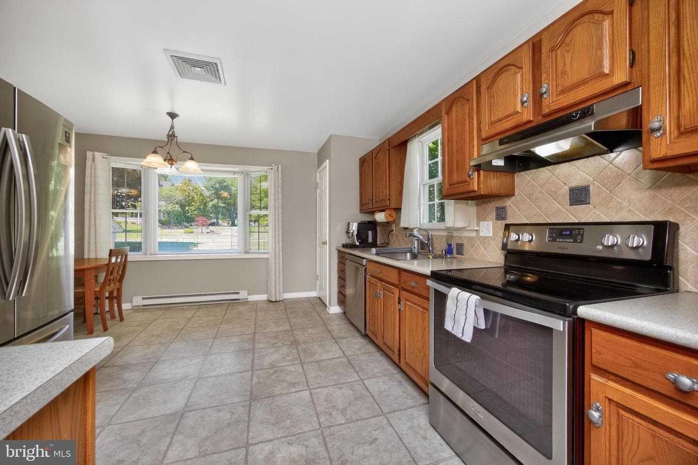 21 Berkley Drive photo 8
