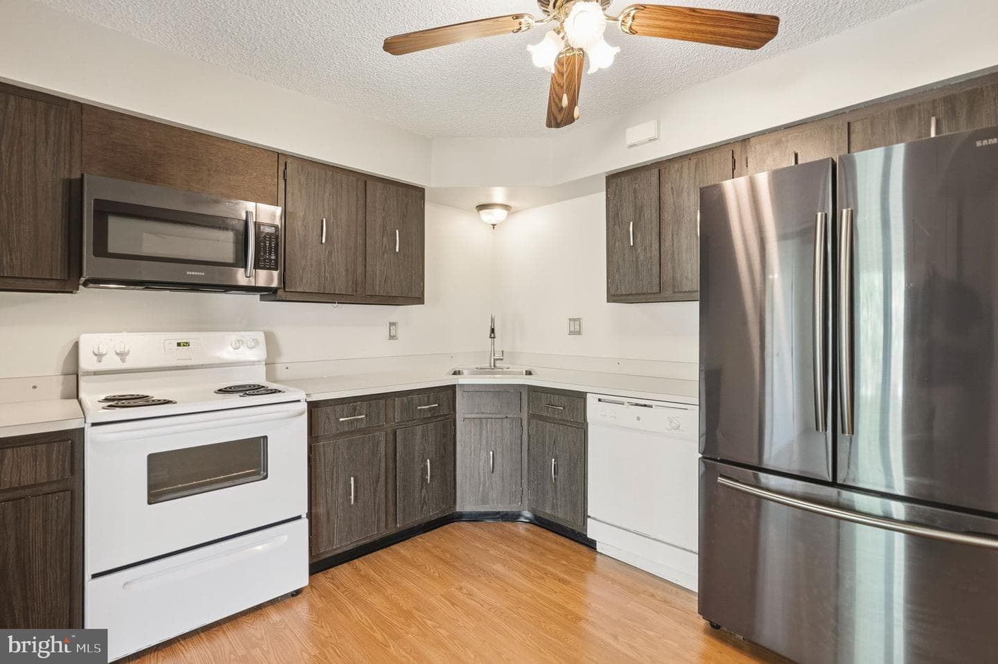 142 Harvest Lane #214 photo 11