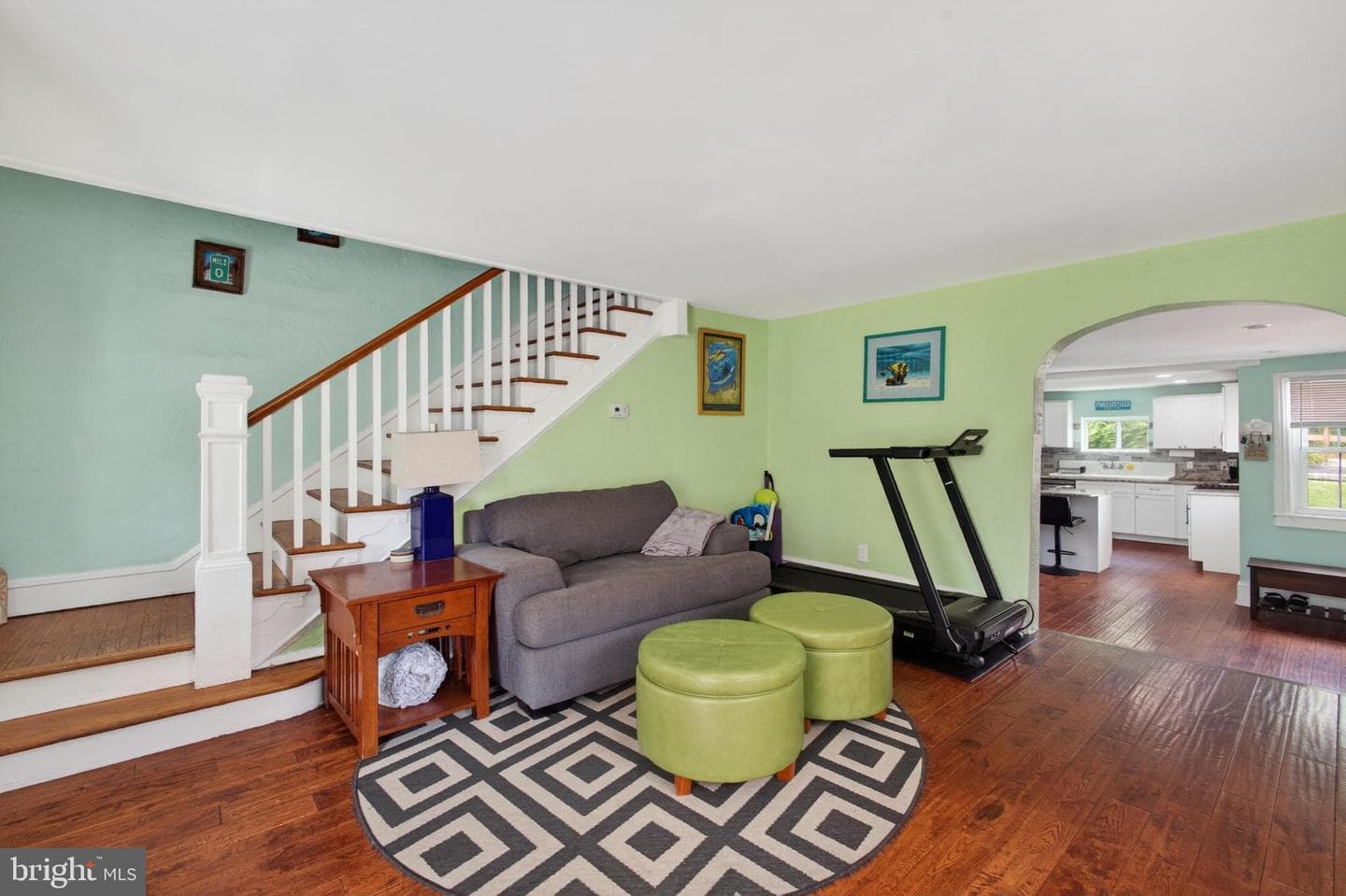 43 Oak Street photo 3