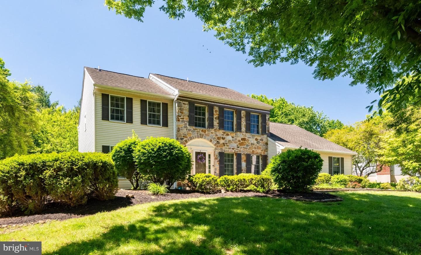 1643 Bow Tree Drive