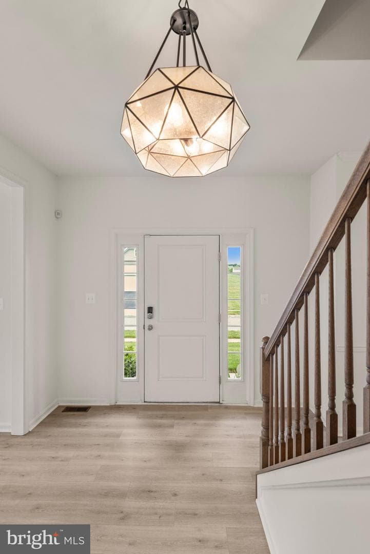 34 Pelham Drive photo 3
