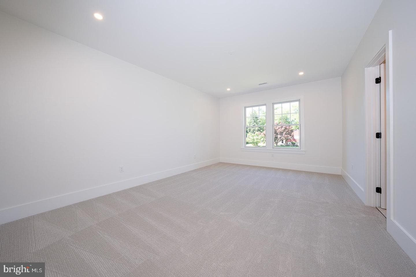 2074 Fox Creek Road photo 58