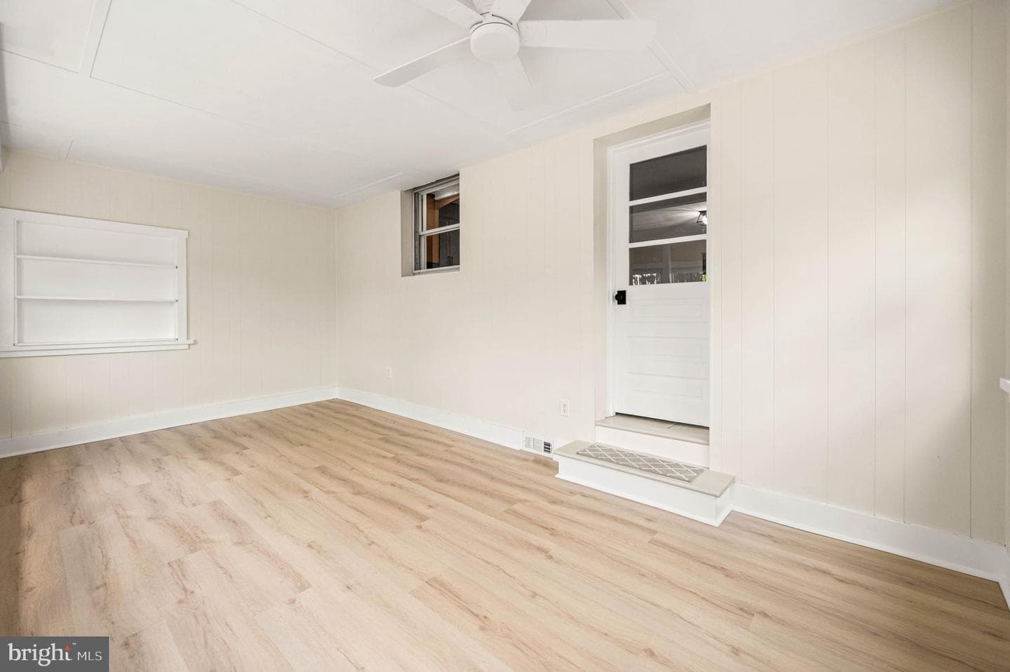 1024 W Bridge Street photo 18