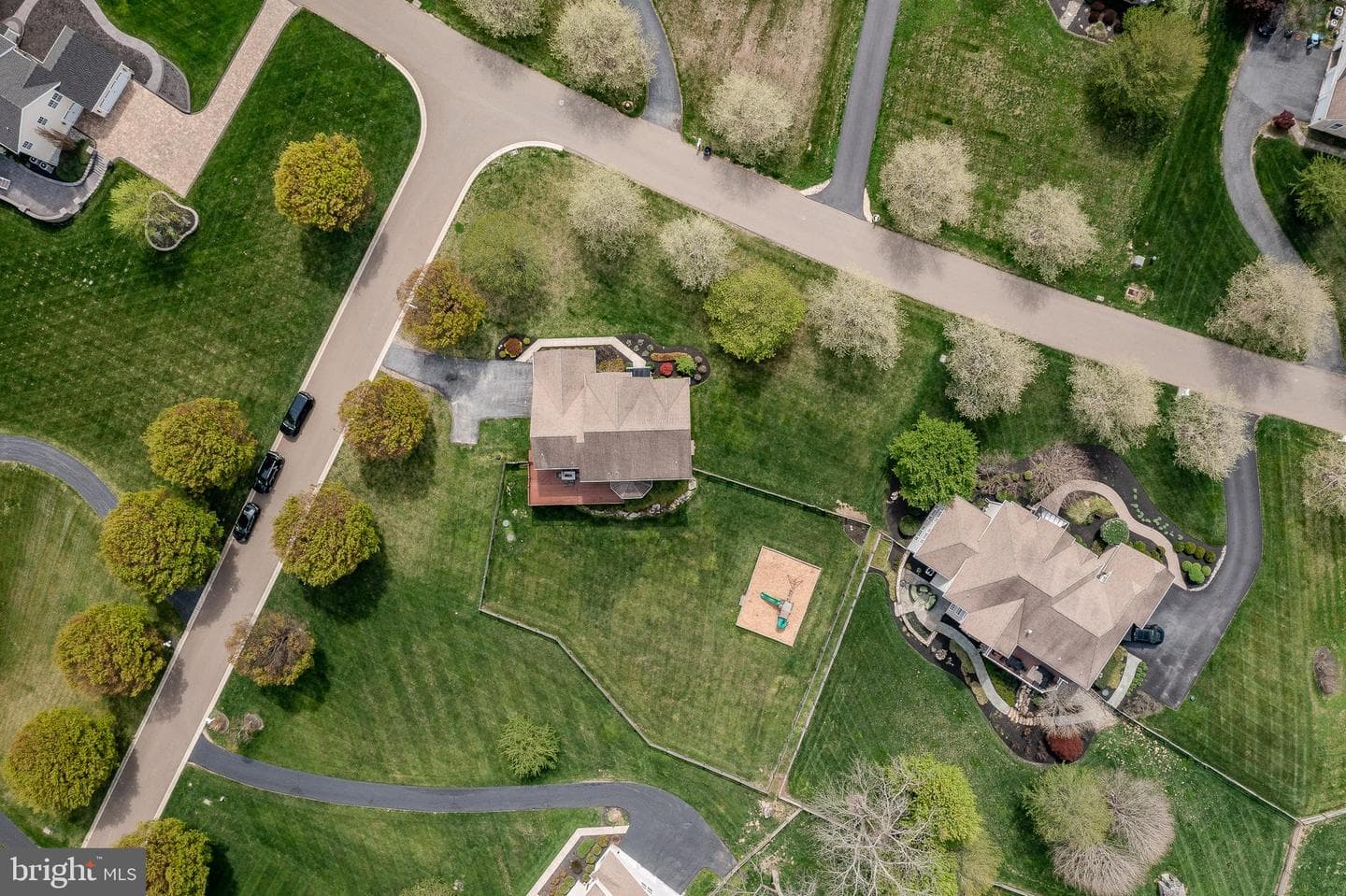 401 Bobs Lane photo 49