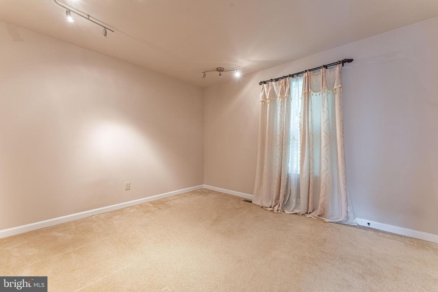 224 Hearn Avenue photo 49