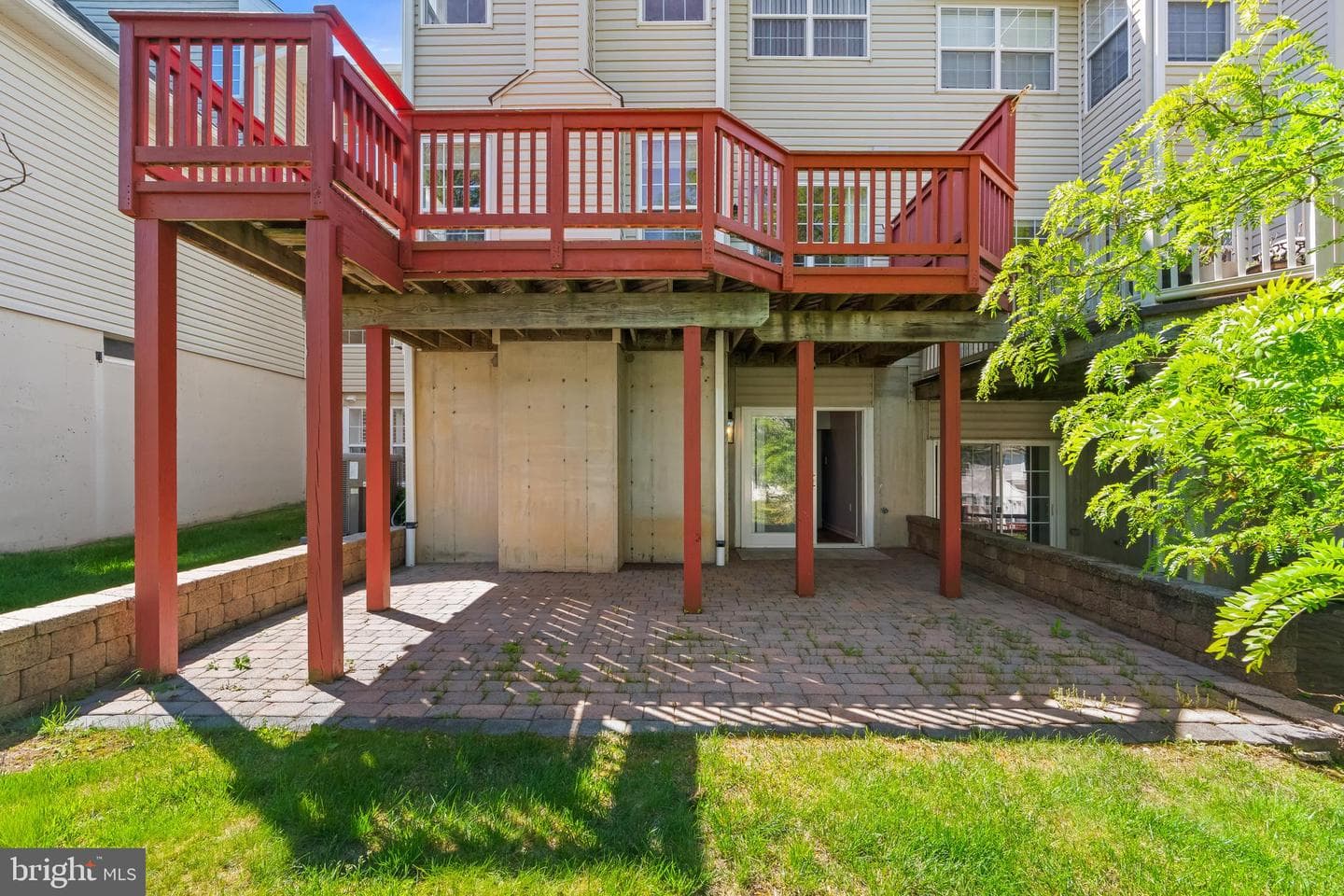227 Silverbell Court photo 38