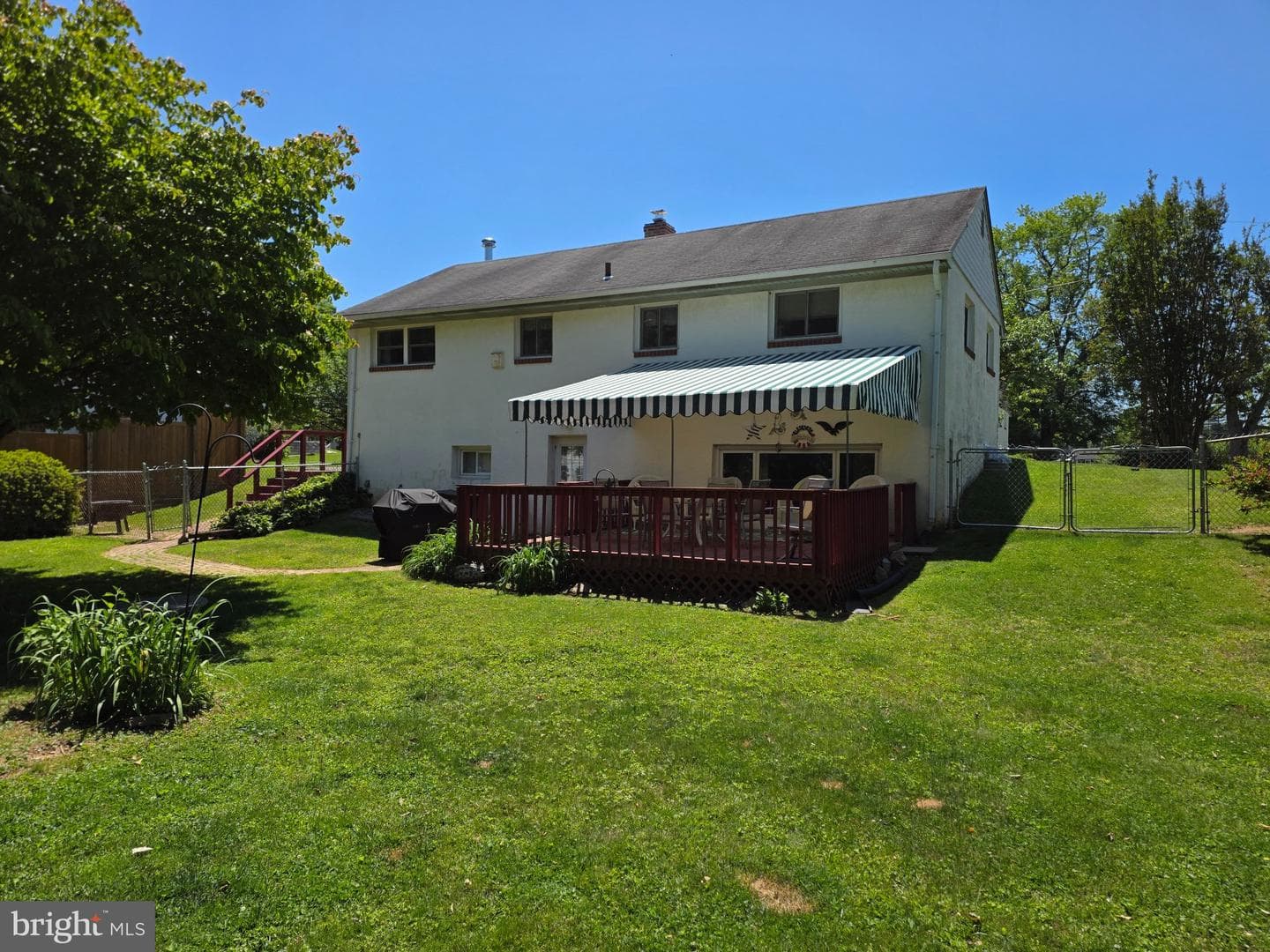 20 Karen Drive photo 4