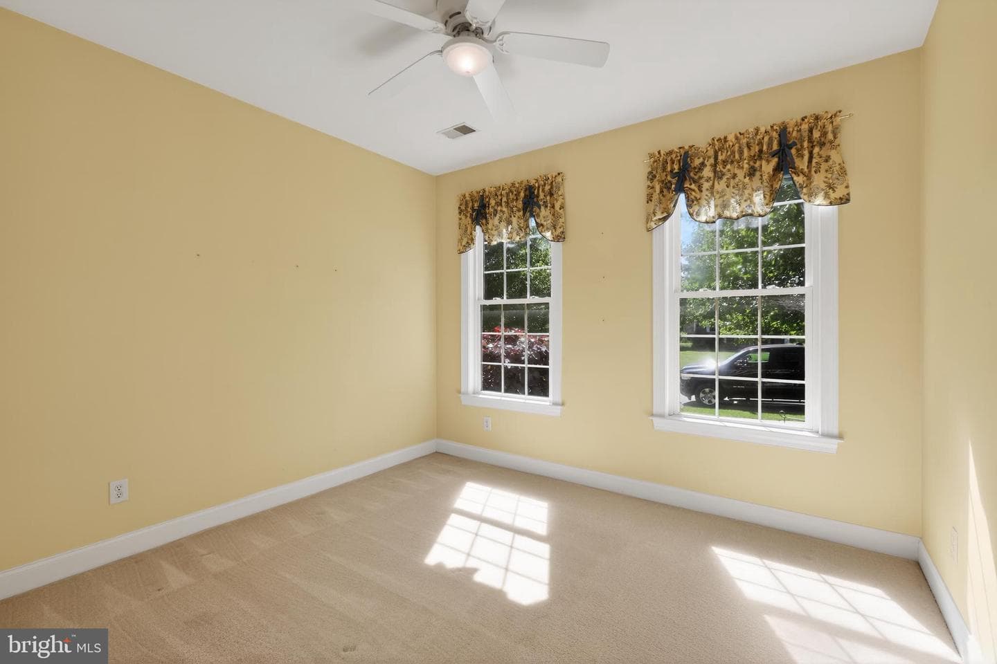 307 Sawgrass Court photo 18