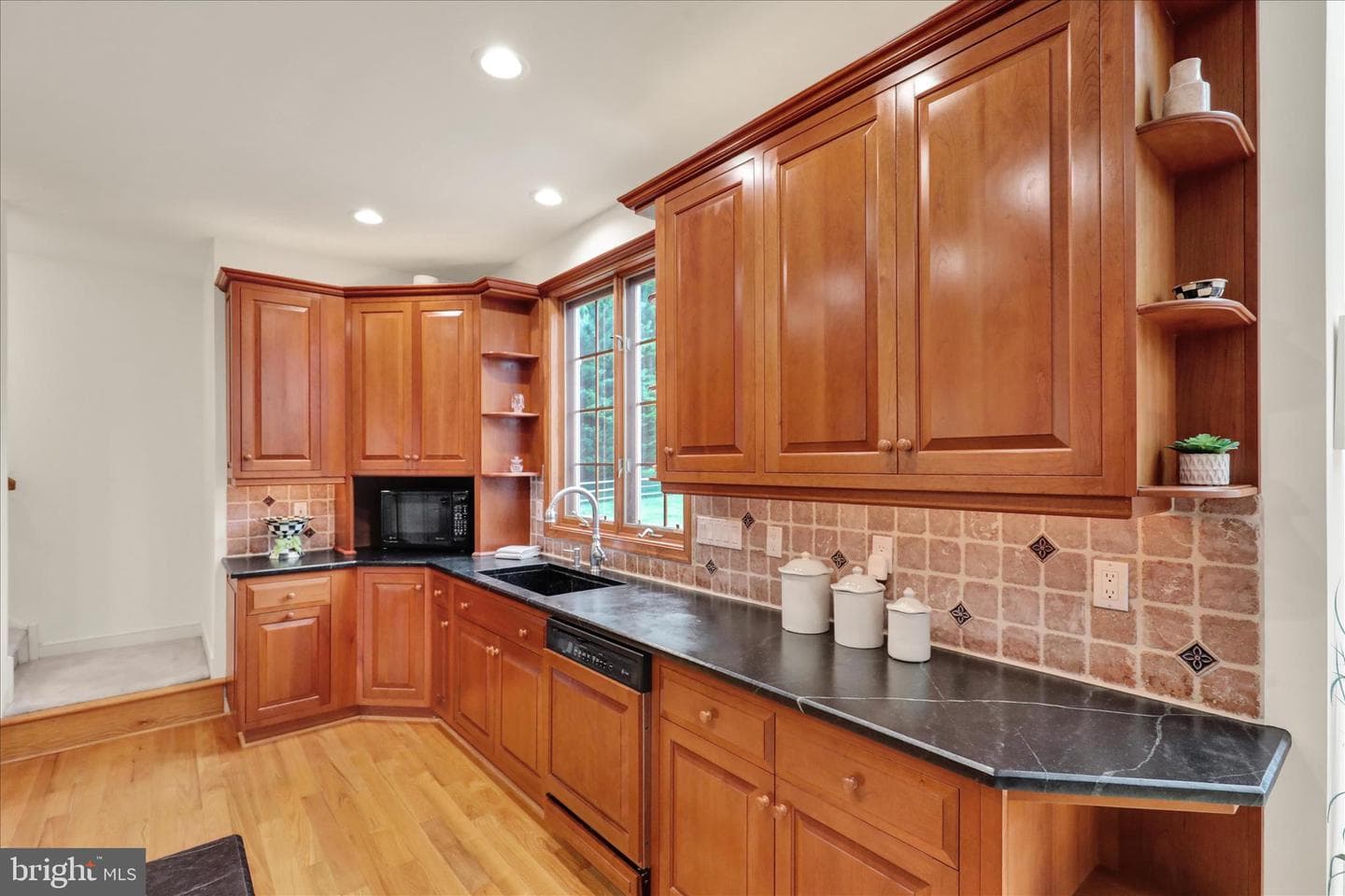 31 Barrington Lane photo 21