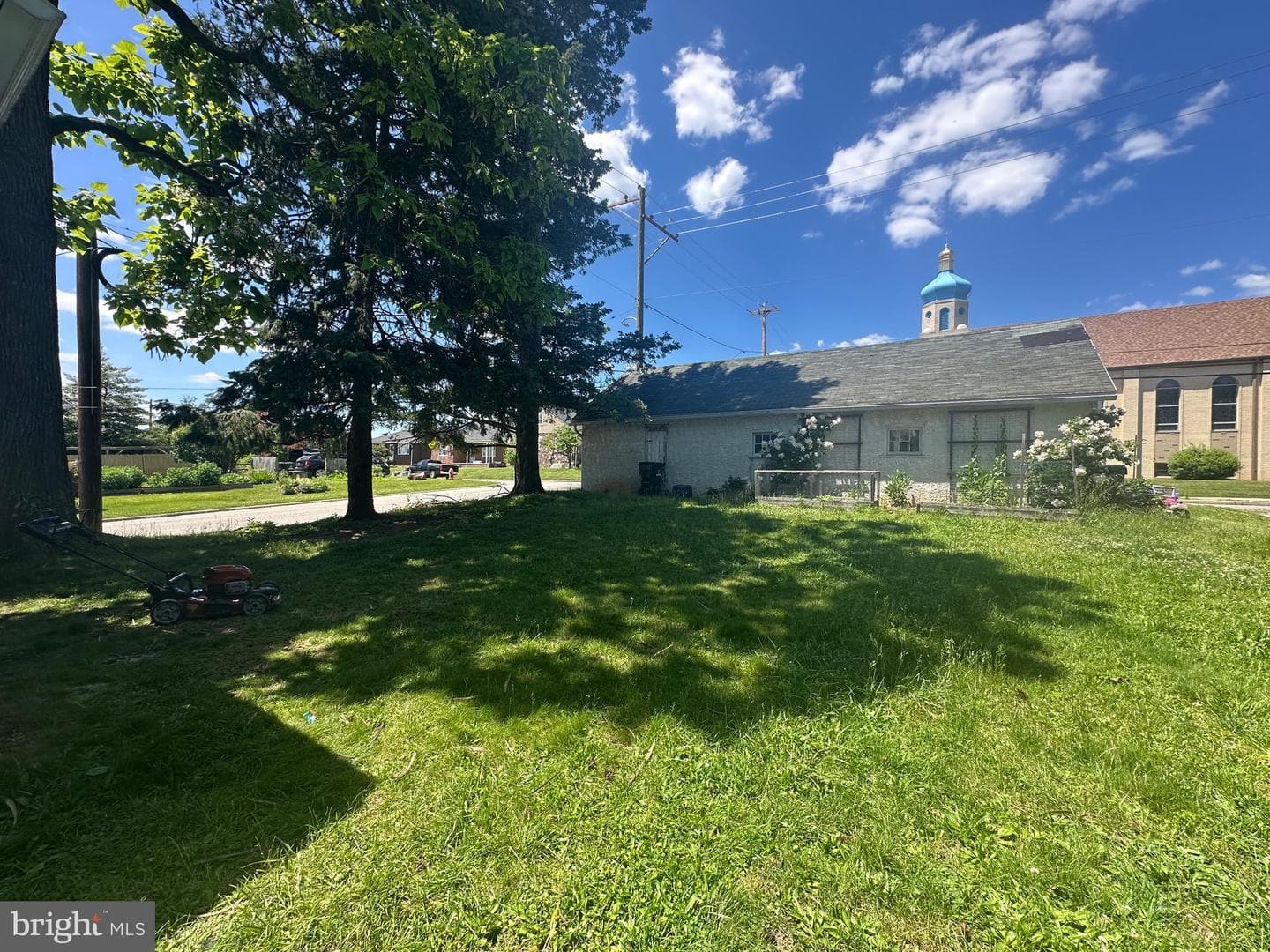 473 W High Street photo 11