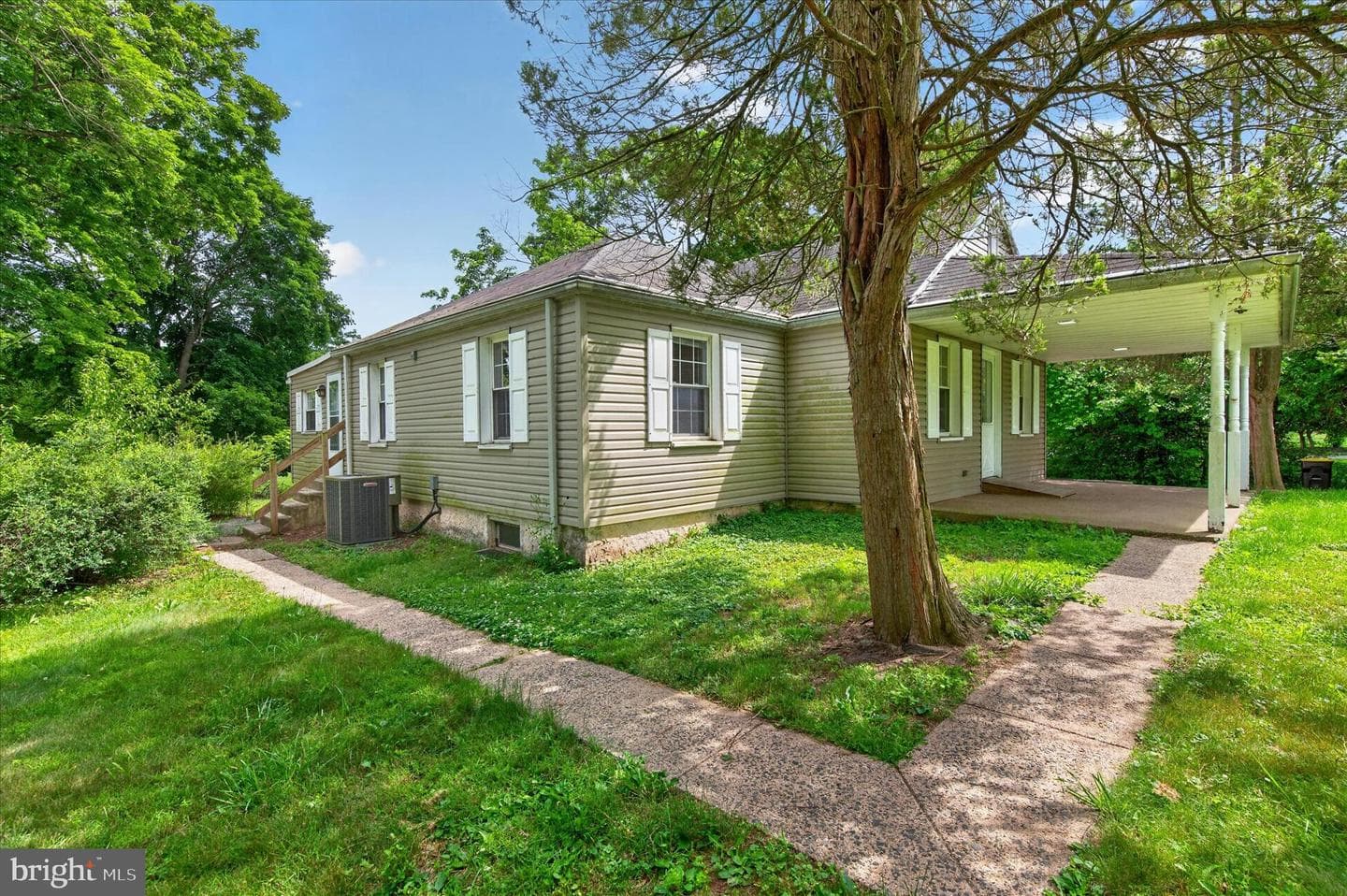 2680 Charlestown Road photo 5