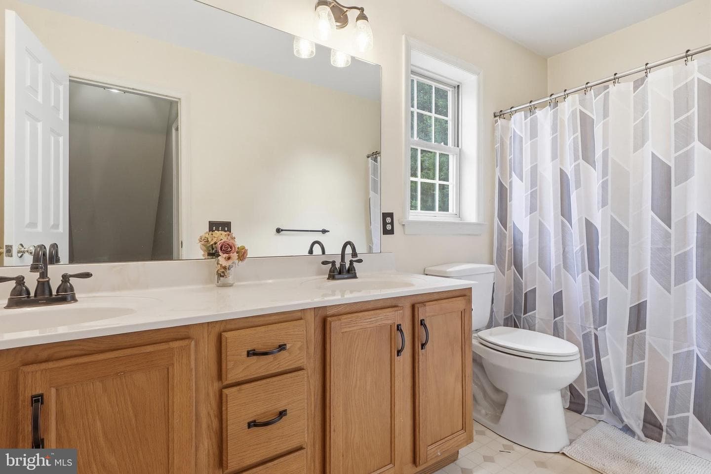 110 Pickering Lane photo 30