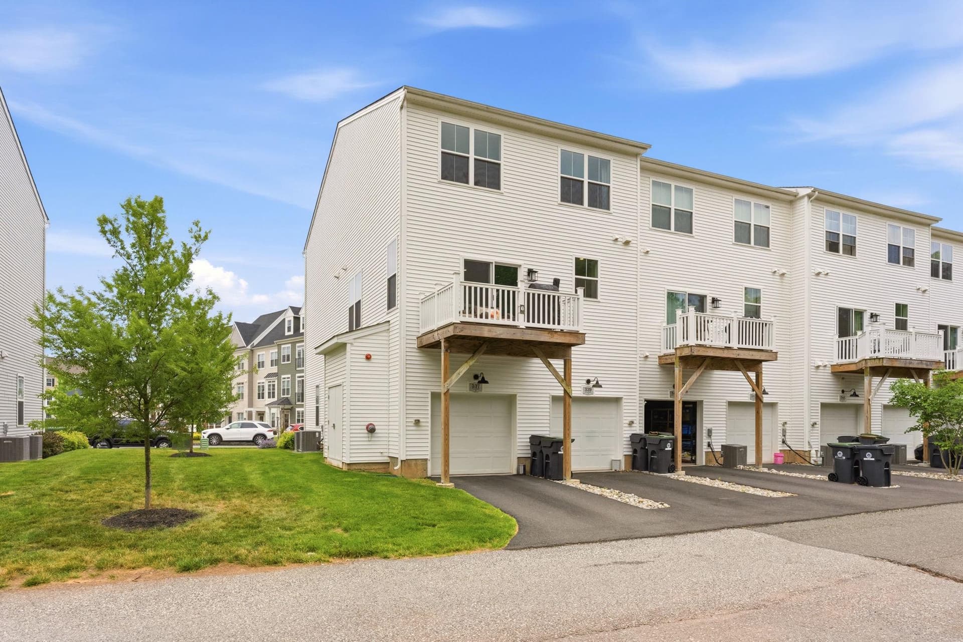 339 Foundry Street photo 46