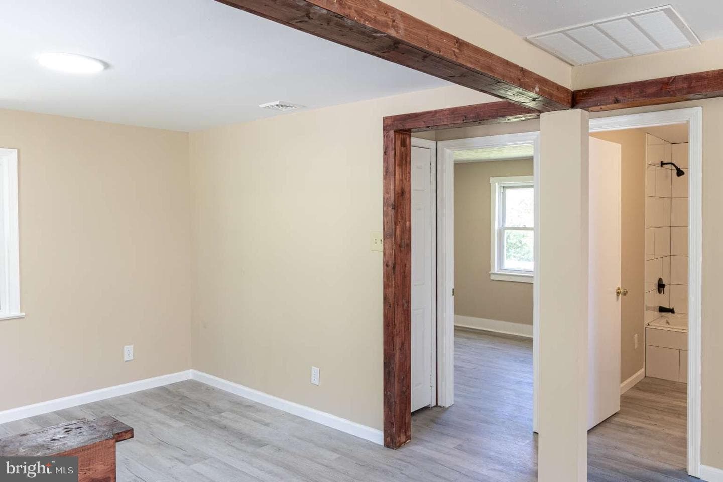 3392 Upper Valley Road photo 5