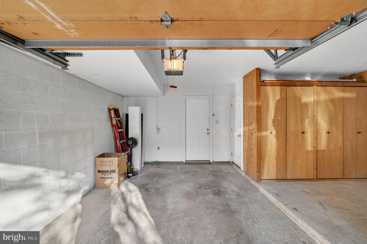 113 Whistling Swan Lane photo 41