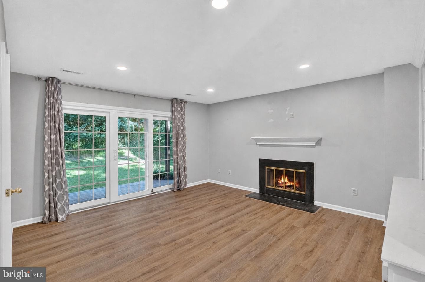 113 Whistling Swan Lane photo 54