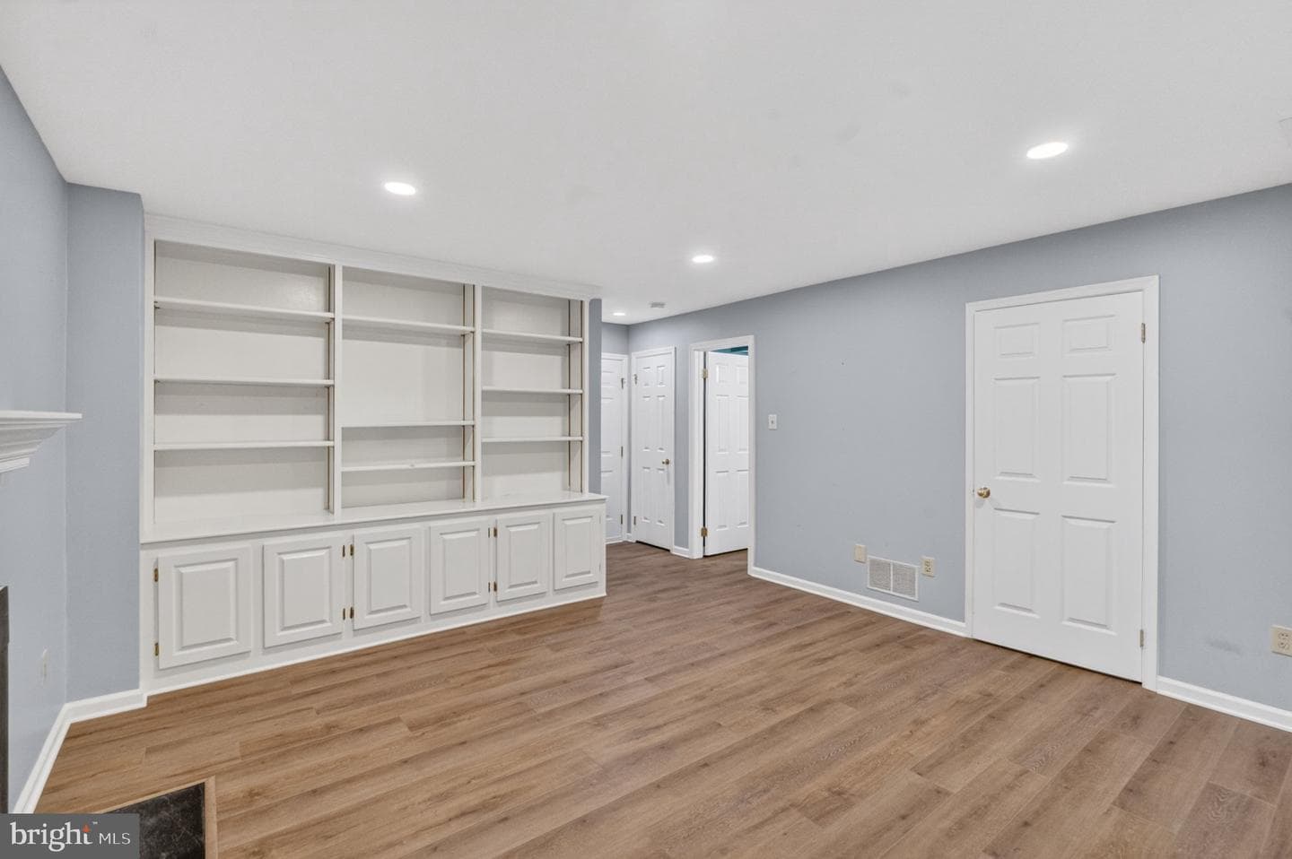 113 Whistling Swan Lane photo 6