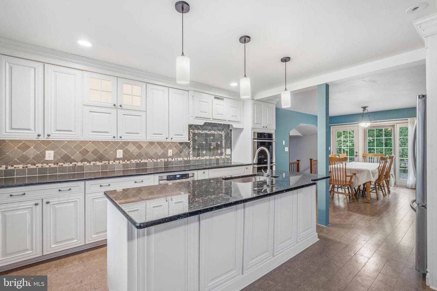 1023 Millstream Drive photo 5