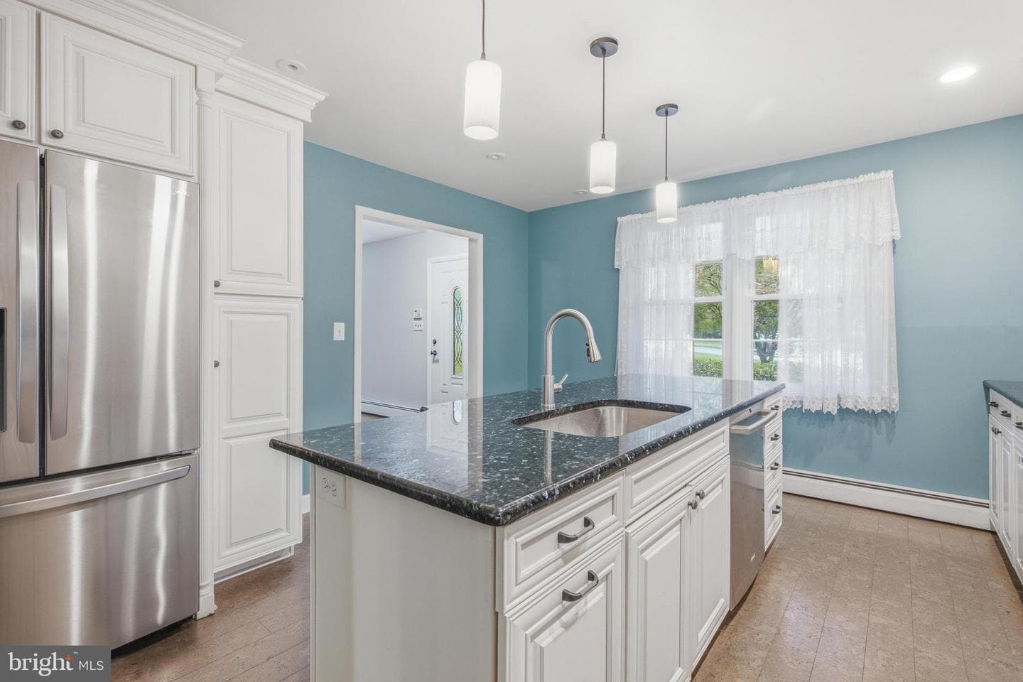 1023 Millstream Drive photo 9