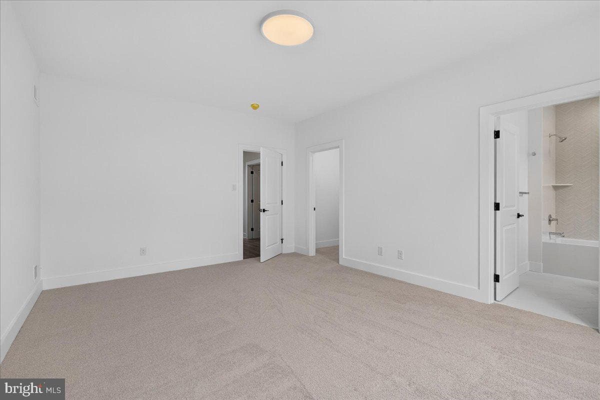 440 Highland Avenue photo 12