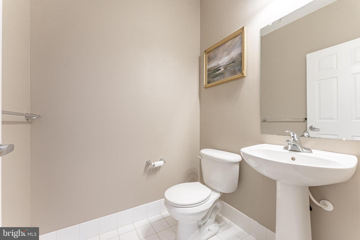 136 Bridge Street #302 photo 16