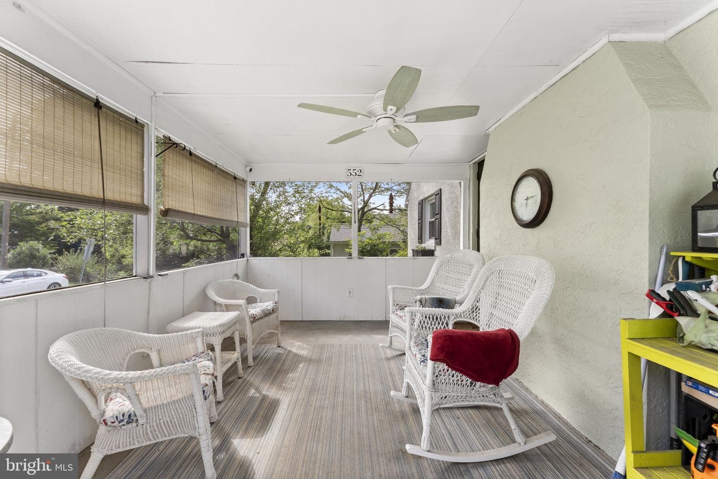 552 Woodside Avenue photo 30