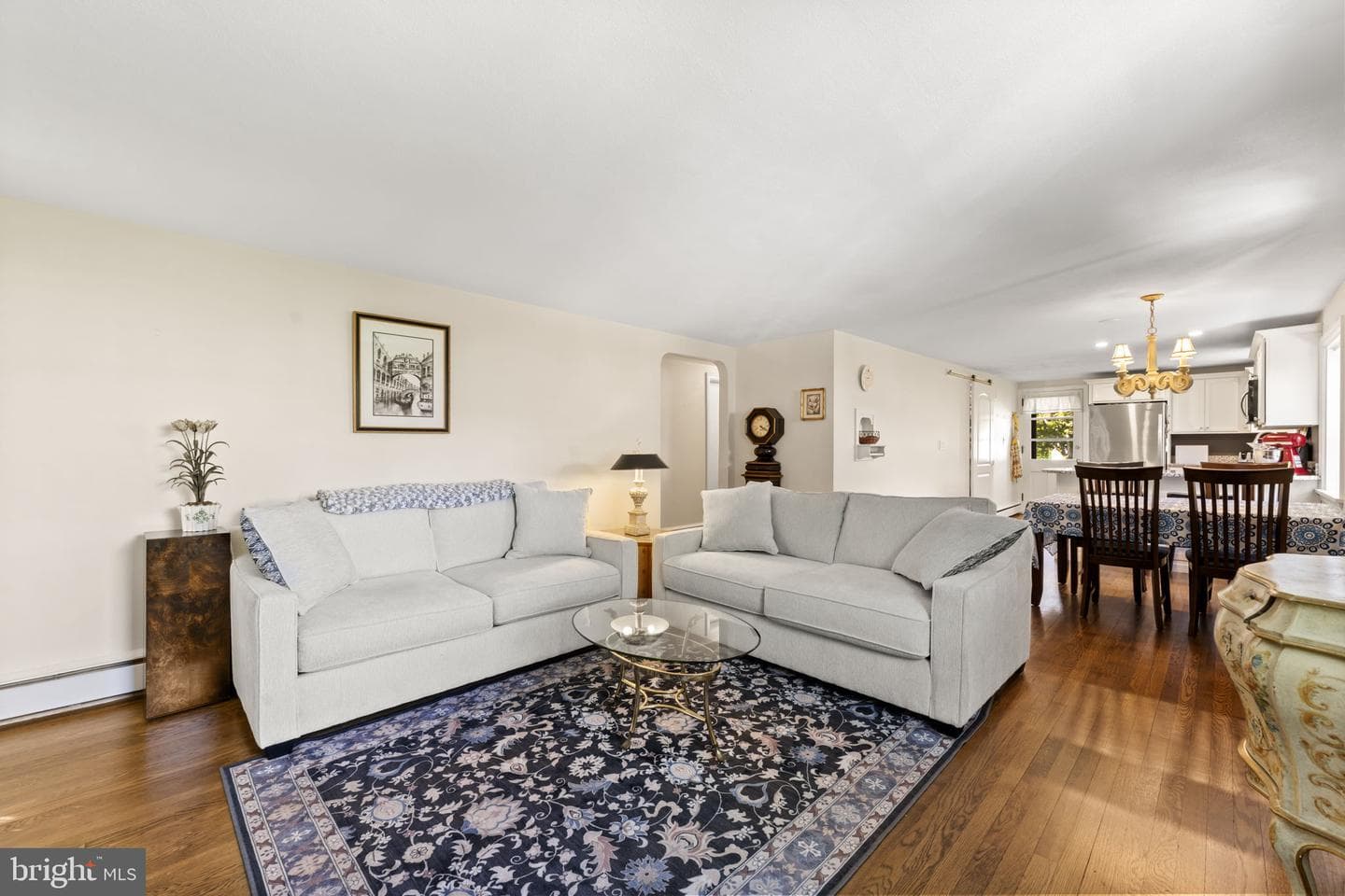 552 Woodside Avenue photo 5